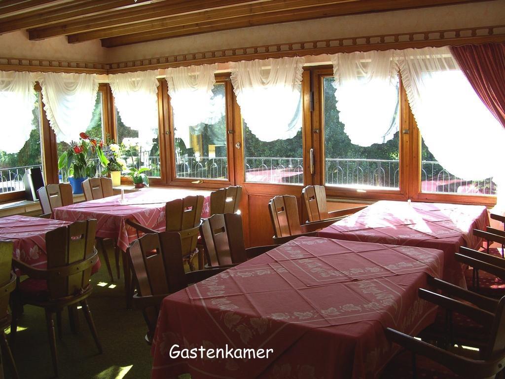 Hotel Restaurant Schmidter Bauernstube Nideggen Exterior photo